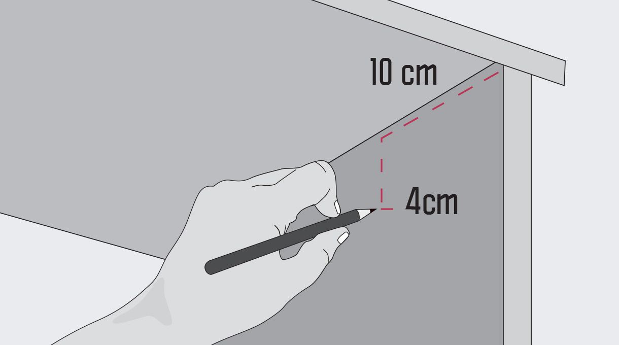 Marca patas a 10 cm y a 4 desde el borde.