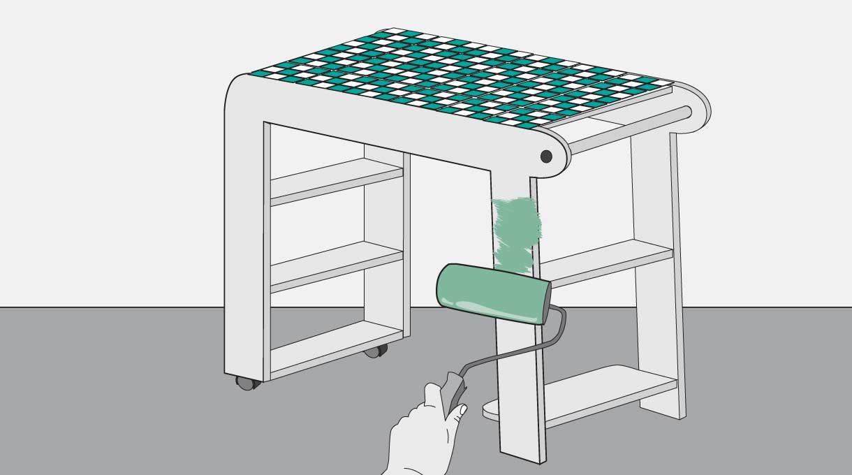 Pintar la estructura de madera con pintura esmalte al agua.