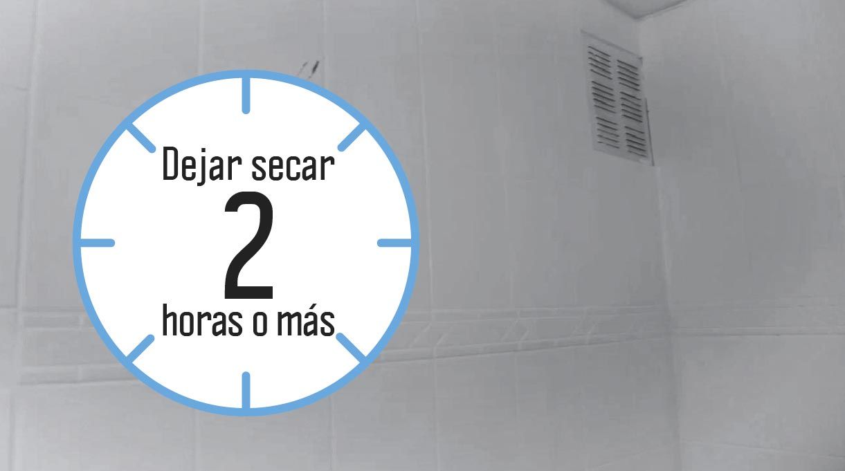 Secado de 2 horas o más la primera mano de pintura