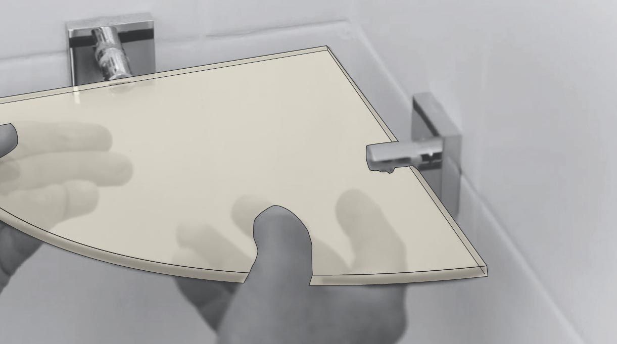 una persona instala una repisa nueva en el baño