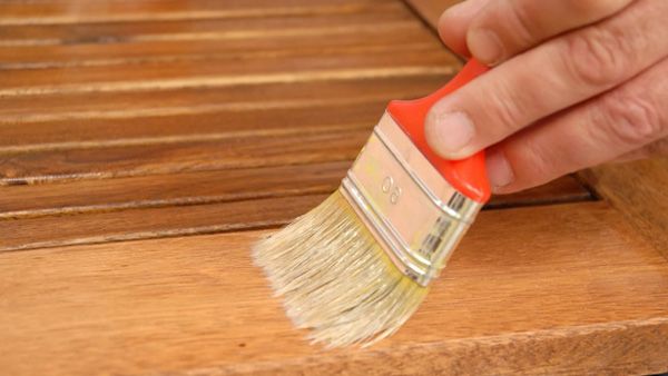 <strong> Cómo reparar </strong> madera exterior