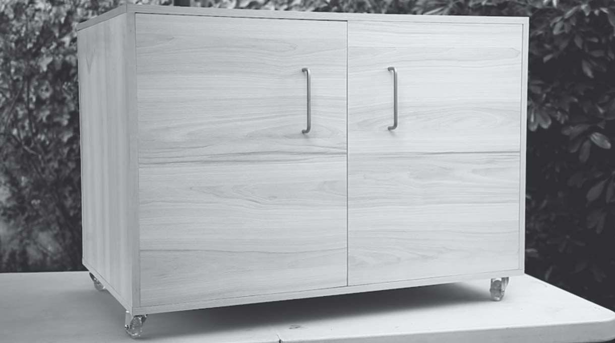 primer cajón del mueble para yoga en casa armado
