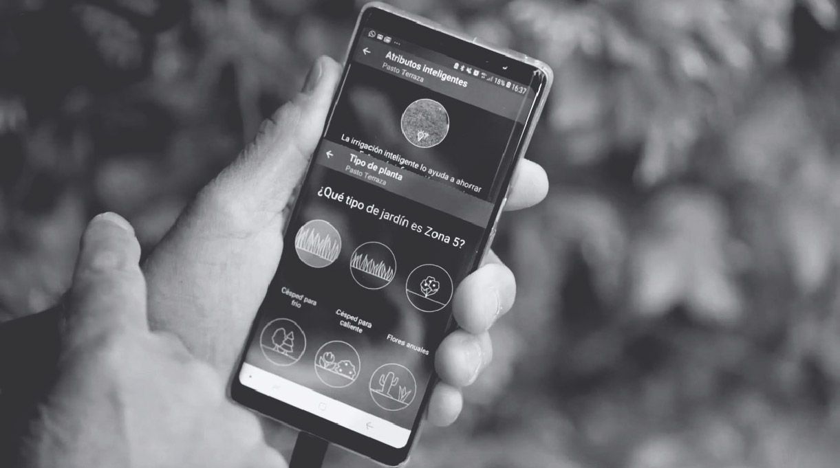 imagen de celular con la aplicación B-Hyve abierta