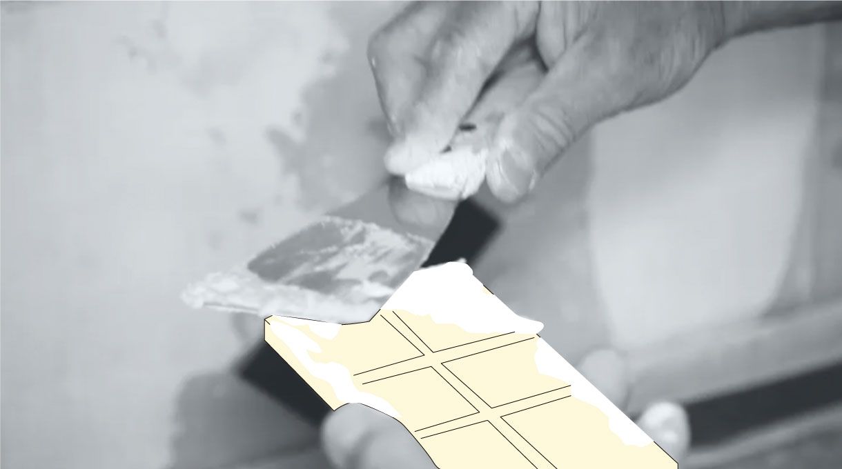 colocar pasta en cada una de las cerámicas