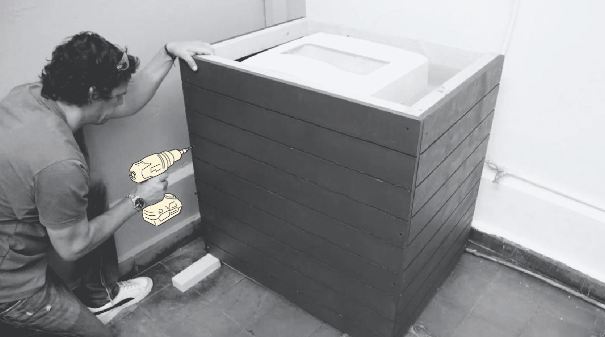 Fijar las maderas para armar el mueble para la lavadora