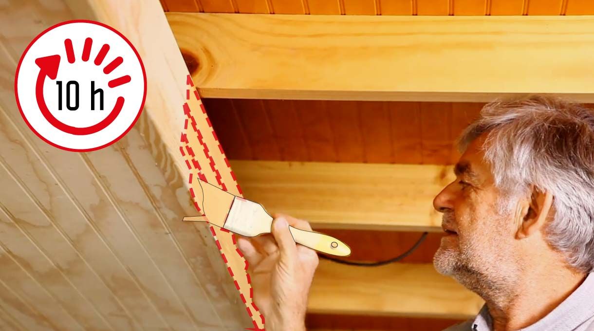 Aplica un protector de madera en todo el terciado ranurado. Utiliza una brocha y deja secar por 10 horas antes de darle una segunda mano
