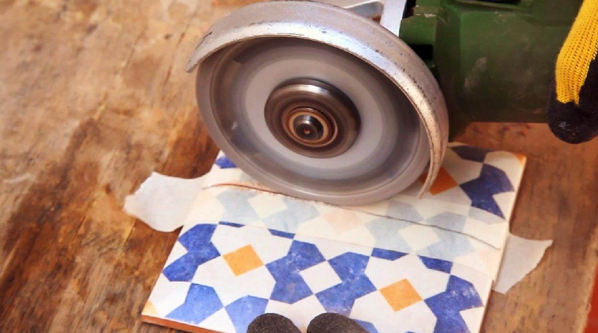 cortar_las_ceramicas_faltantes