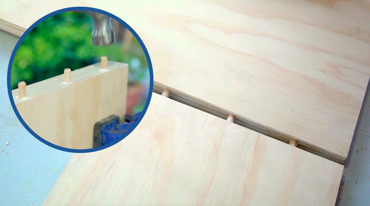 Ensamblado de ambos trozos de madera.