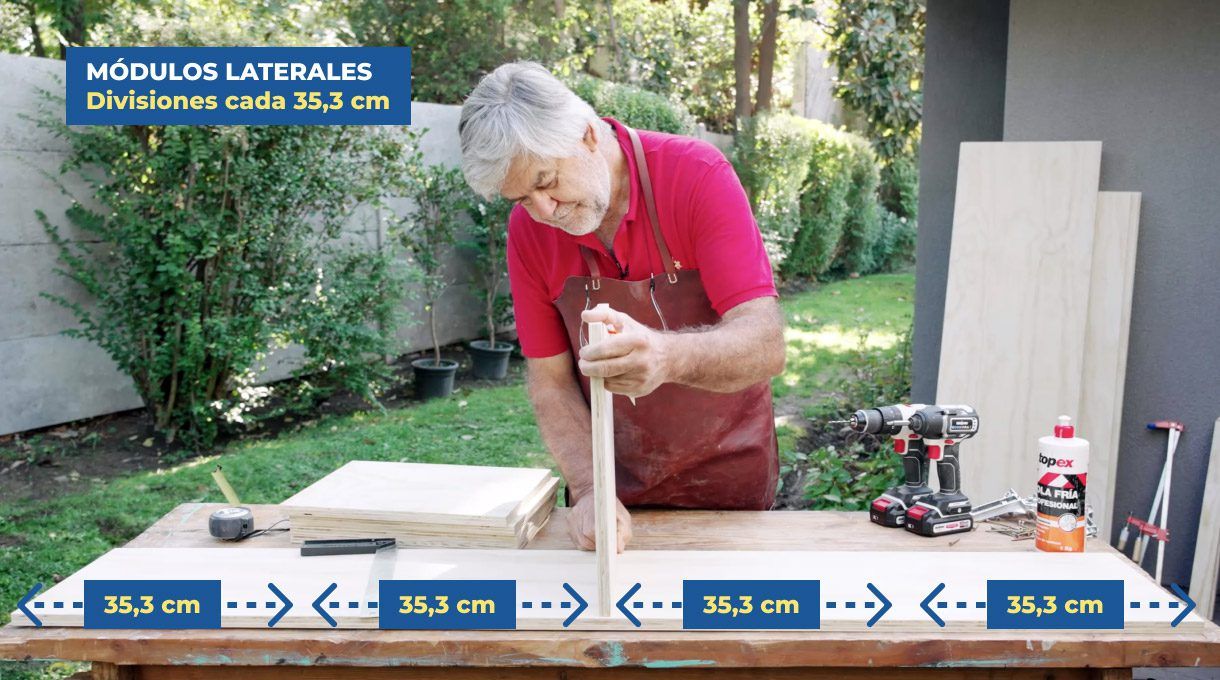 En los módulos laterales las divisiones van a 35,3 cm