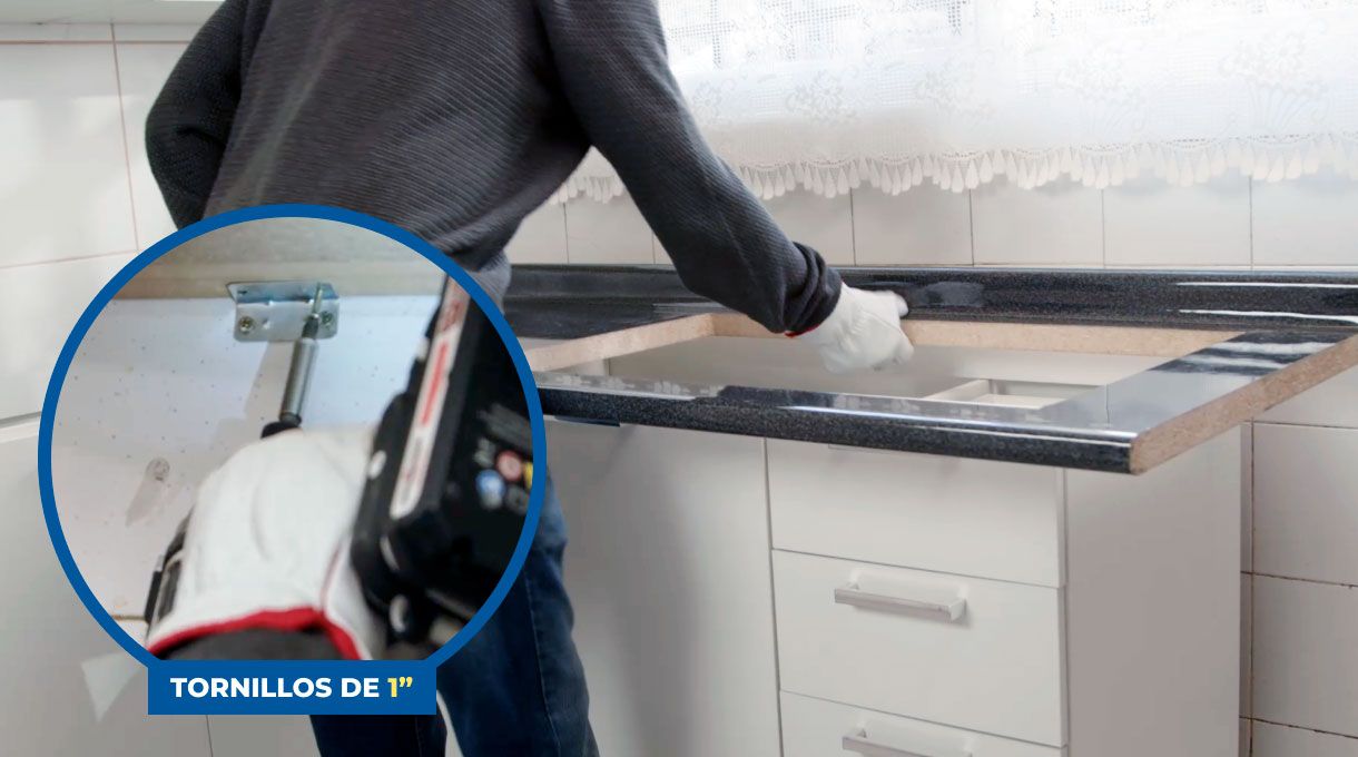 Instalación de cubierta de postformado