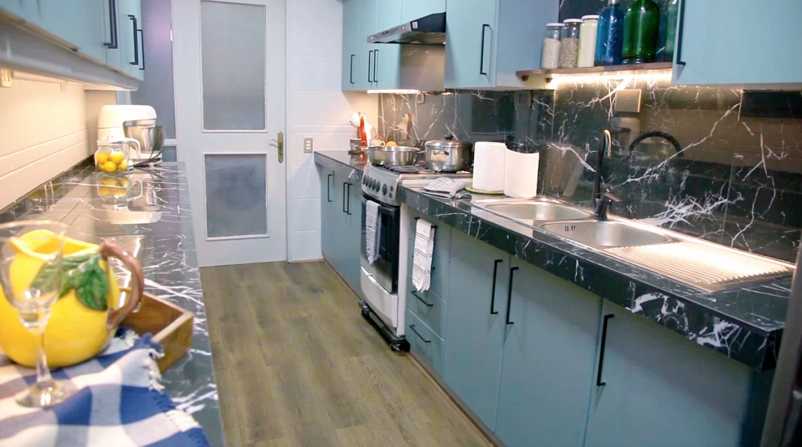 Pintar cerámicas o azulejos en la cocina