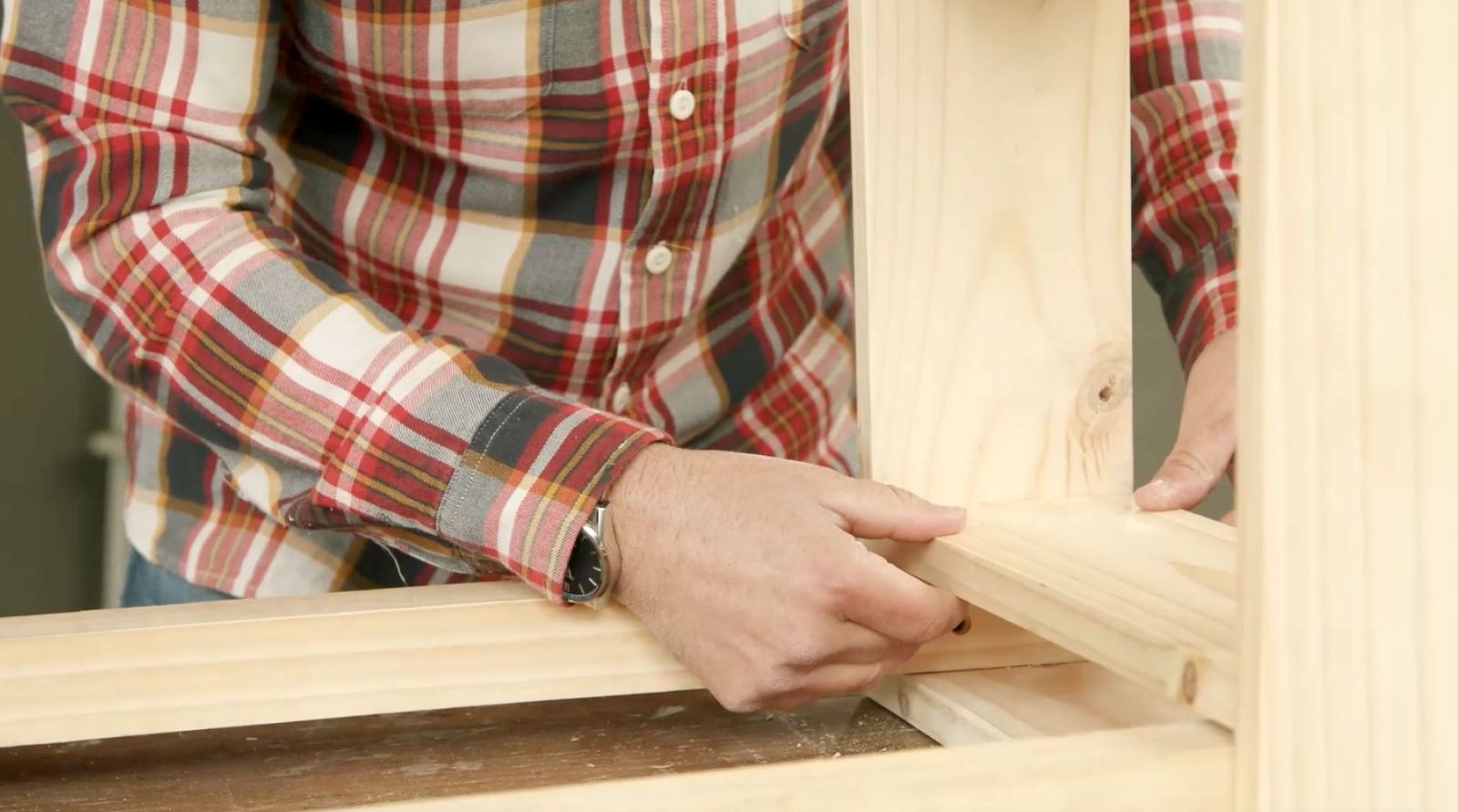 Armado de nivel inferior de banco de madera