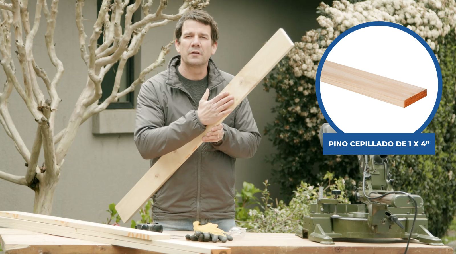 Pino cepillado de 1 x 4" para armar la huerta vertical para terraza
