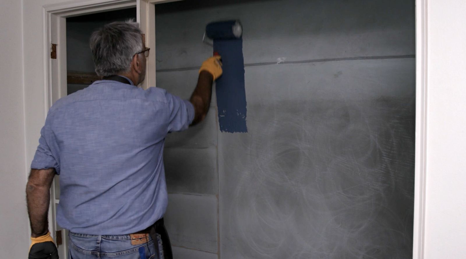 Pintado del interior del clóset empotrado
