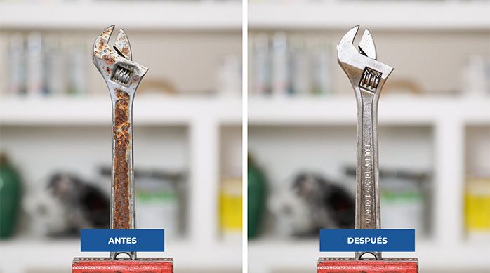 el antes y el después de una llave inglesa oxidada