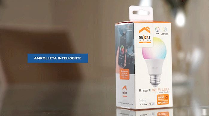 ampolleta inteligente nexxt que se puede usar desde el celular o smartphone.