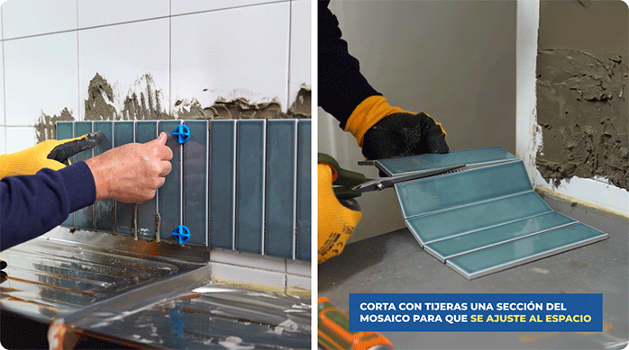 un hombre instala mallas cerámicas en el muro de una cocina poniendo espaciadores entre ellas y también corta las mallas cerámicas para ajustarlas al espacio.