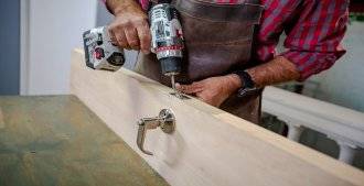 ¿Cómo cambiar una puerta de interior?
