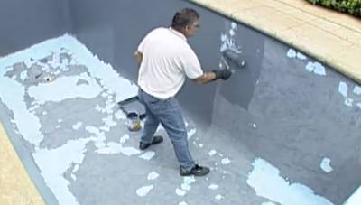 ¿Cómo elegir una pintura para piscina?
