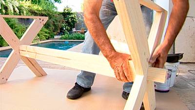 ¿Cómo hacer una mesa de madera?